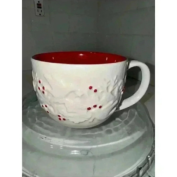 Starbucks 2008 Coffee Mug Cristhmas Doves Holly Berry White Red - Picture 2 of 11